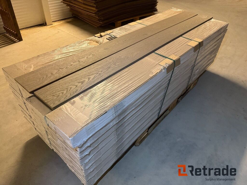 Trægulv Hamburger parkett 32 pakker 10,5x180x2200mm - Ehitusseade: pilt 3 Trægulv Hamburger parkett 32 pakker 10,5x180x2200mm - Ehitusseade: pilt 3