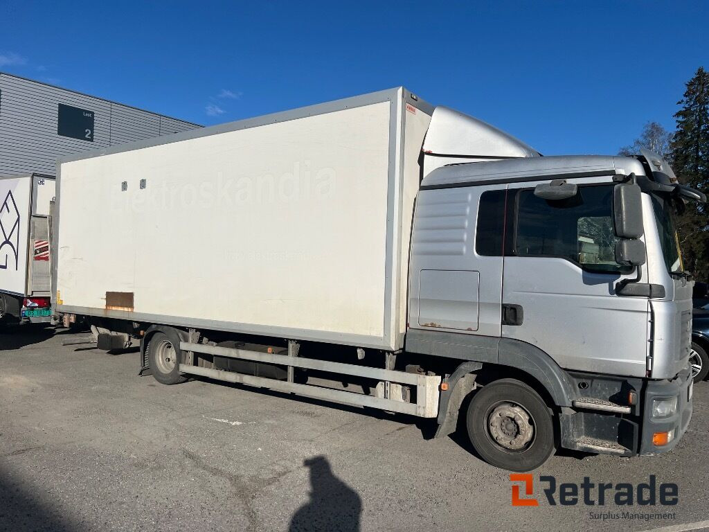 Truck Man TGL12.210 4X2BL - Kasti veoauto: pilt 4 Truck Man TGL12.210 4X2BL - Kasti veoauto: pilt 4