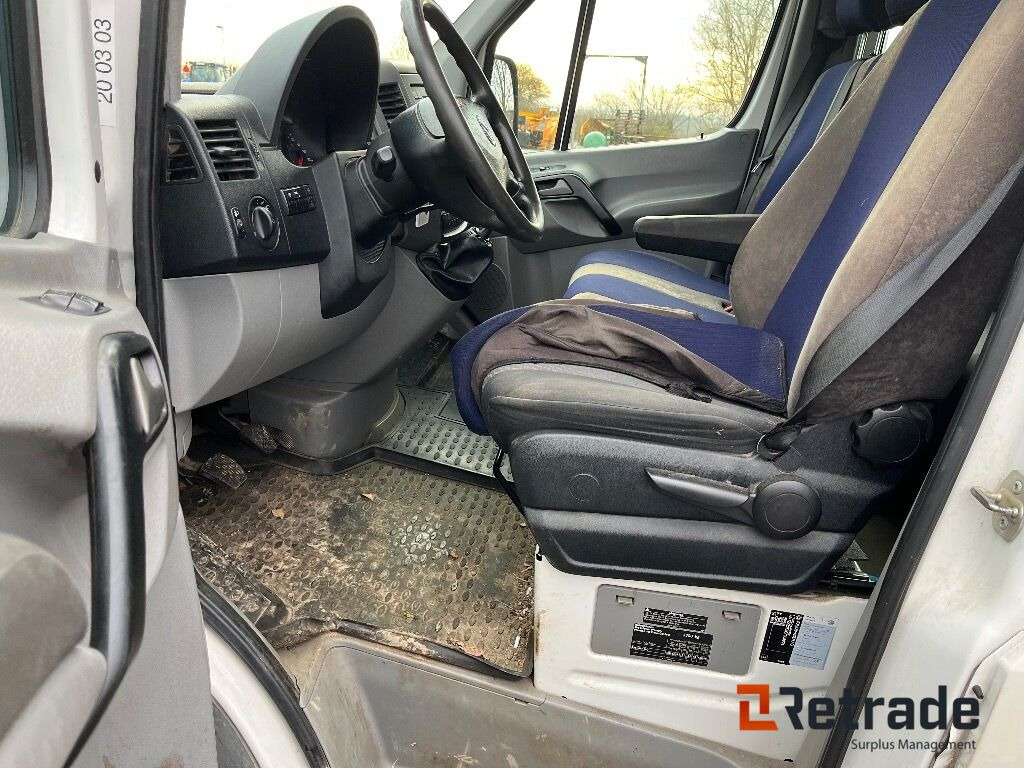 VOLKSWAGEN CRAFTER DOBBELTKABINE med ladkran. - Auto: pilt 5 VOLKSWAGEN CRAFTER DOBBELTKABINE med ladkran. - Auto: pilt 5