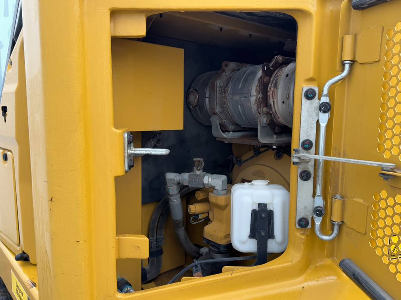 Miniekskavaator Cat 308CR 07A - Joystick Ride / Tilting Bucket: pilt 20