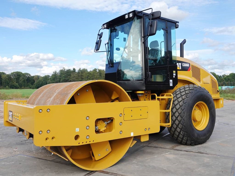 Cat CS66B - CE Certified / Low Hours - Rullija: pilt 2 Cat CS66B - CE Certified / Low Hours - Rullija: pilt 2