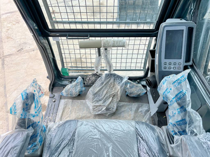 Lintekskavaator Hyundai R140L - New / Unused / 2025 Model: pilt 7