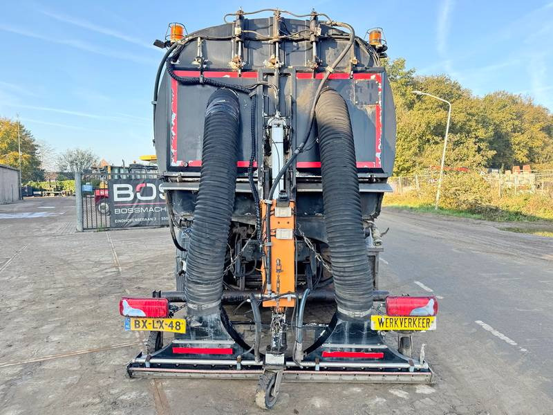 MAN MAN TGS18.320 - Dutch Sweeper Truck / Kehrwagen - Tänavapühkimismasin: pilt 4 MAN MAN TGS18.320 - Dutch Sweeper Truck / Kehrwagen - Tänavapühkimismasin: pilt 4