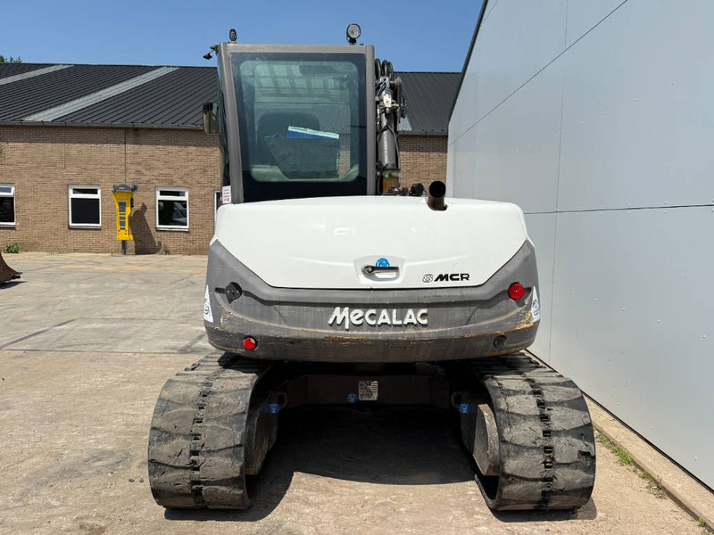 Mecalac 8MCR - 6 Attachments Included! Auto Greasing - Miniekskavaator: pilt 5 Mecalac 8MCR - 6 Attachments Included! Auto Greasing - Miniekskavaator: pilt 5