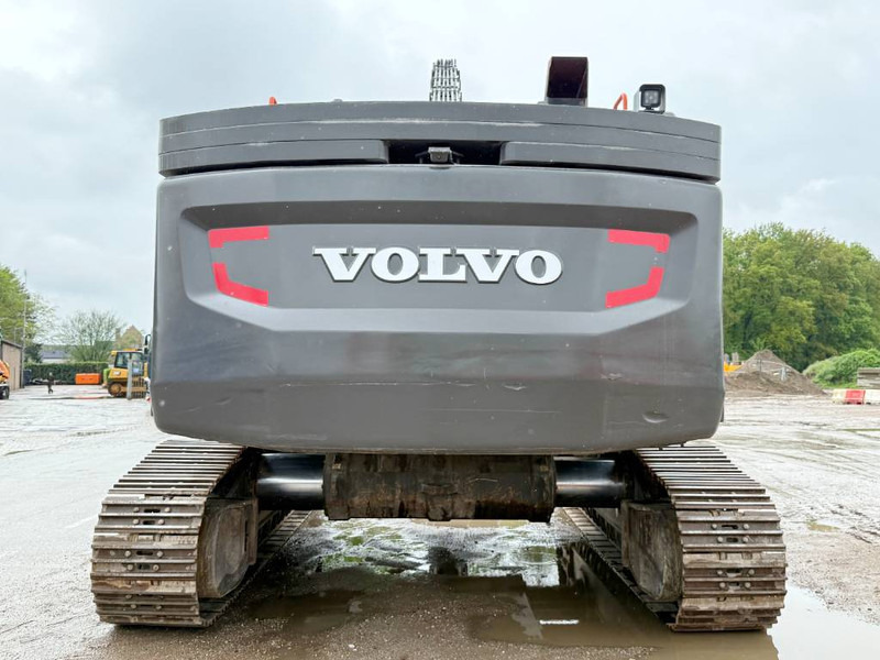 Volvo EC380EHR UHD - 24m / Hydr Undercarriage / Oilquick - Lintekskavaator: pilt 3 Volvo EC380EHR UHD - 24m / Hydr Undercarriage / Oilquick - Lintekskavaator: pilt 3