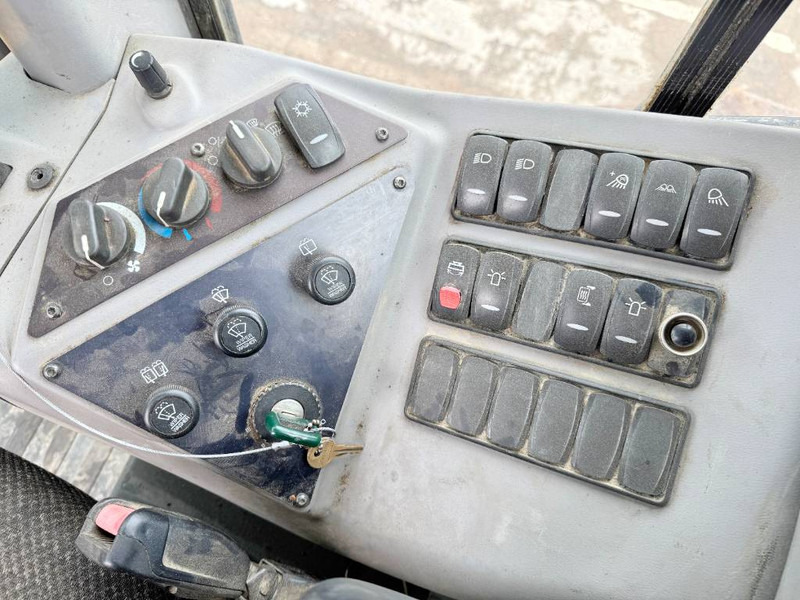 Teehöövel Volvo G970 - good working: pilt 11