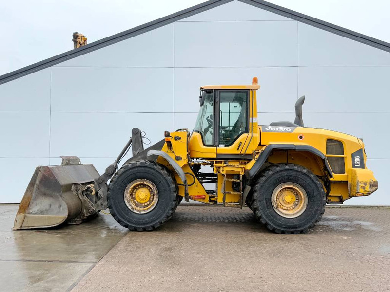 Volvo L120G - 3rd Function / Quick Coupler / Auto Lube - Rataslaadur: pilt 1 Volvo L120G - 3rd Function / Quick Coupler / Auto Lube - Rataslaadur: pilt 1