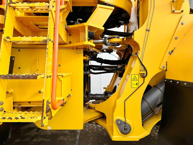Rataslaadur Volvo L350H - Dutch Machine / CDC Steering: pilt 19