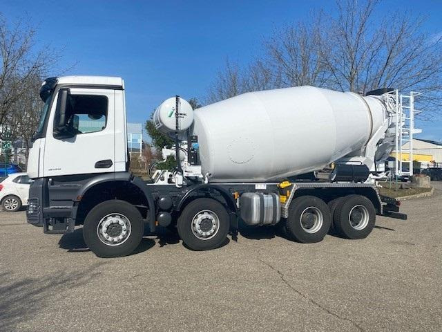 Mercedes Arocs 4145 - Autobetoonisegisti: pilt 1 Mercedes Arocs 4145 - Autobetoonisegisti: pilt 1