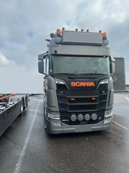 Scania S 590 - Sadulveok: pilt 1 Scania S 590 - Sadulveok: pilt 1