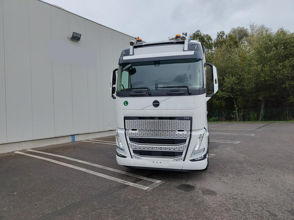 Volvo FH 500 - Sadulveok: pilt 2 Volvo FH 500 - Sadulveok: pilt 2
