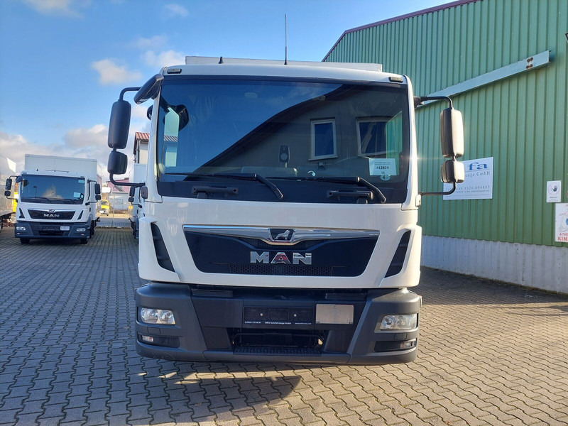MAN TGL 8.190 L 4x2 Euro 6 Plane gFH LBW AHK (16) - Tent veoauto: pilt 3 MAN TGL 8.190 L 4x2 Euro 6 Plane gFH LBW AHK (16) - Tent veoauto: pilt 3