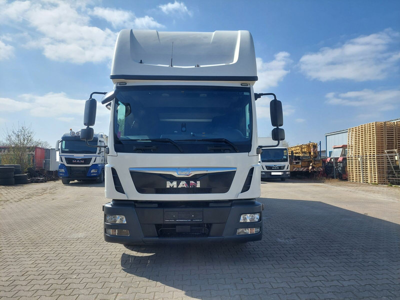 MAN TGL 8.220 - Tent veoauto: pilt 3 MAN TGL 8.220 - Tent veoauto: pilt 3
