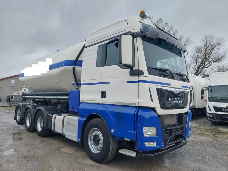 MAN TGX 35.440 Silo Euro 6 8x4 Lift+Lenk Klima (5) - Veoauto: pilt 2 MAN TGX 35.440 Silo Euro 6 8x4 Lift+Lenk Klima (5) - Veoauto: pilt 2