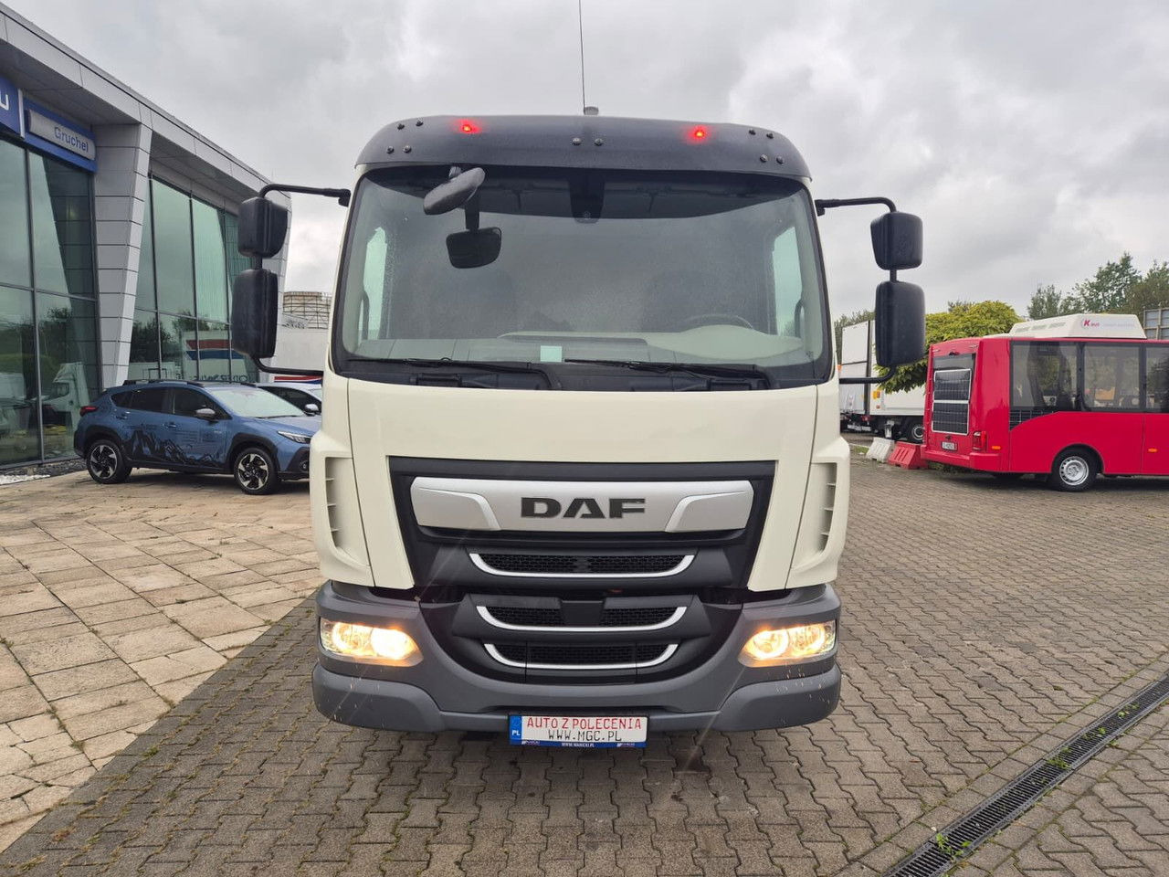 DAF LF 210 HDS HMF / Kipper / Like NEW - Kallurauto, Kraanaga veoauto: pilt 3 DAF LF 210 HDS HMF / Kipper / Like NEW - Kallurauto, Kraanaga veoauto: pilt 3