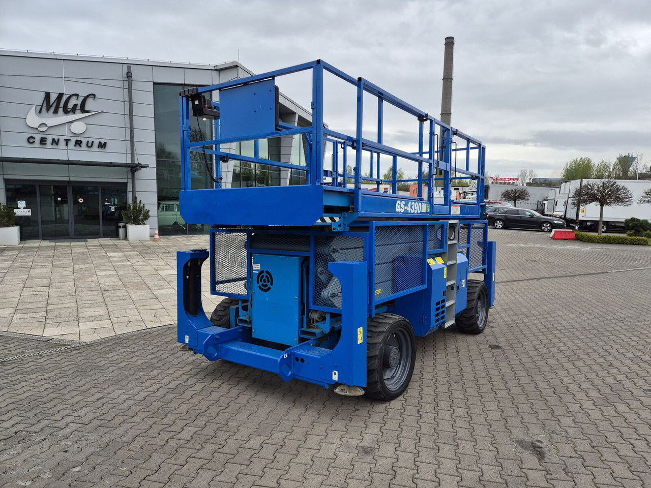 Genie GS 4390 / 15M High / 680KG Load / 1 Owner / Servic ED - Käärlift: pilt 4 Genie GS 4390 / 15M High / 680KG Load / 1 Owner / Servic ED - Käärlift: pilt 4
