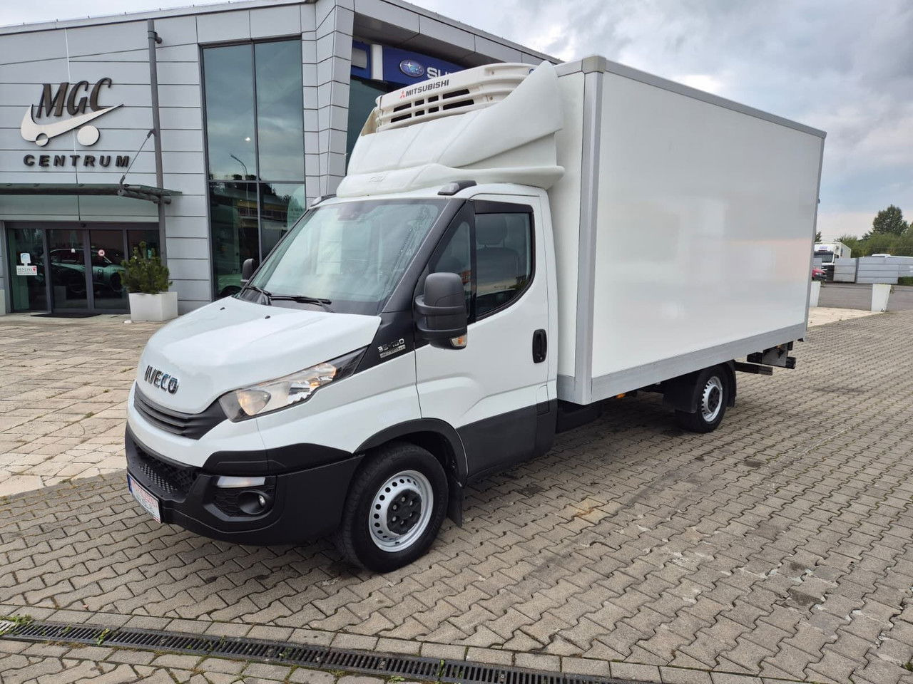 Iveco Daily 35S16 Hi-Matic / 1 Owner / Mitsubishi / Serviced - Tarbesõiduk külmik: pilt 1 Iveco Daily 35S16 Hi-Matic / 1 Owner / Mitsubishi / Serviced - Tarbesõiduk külmik: pilt 1