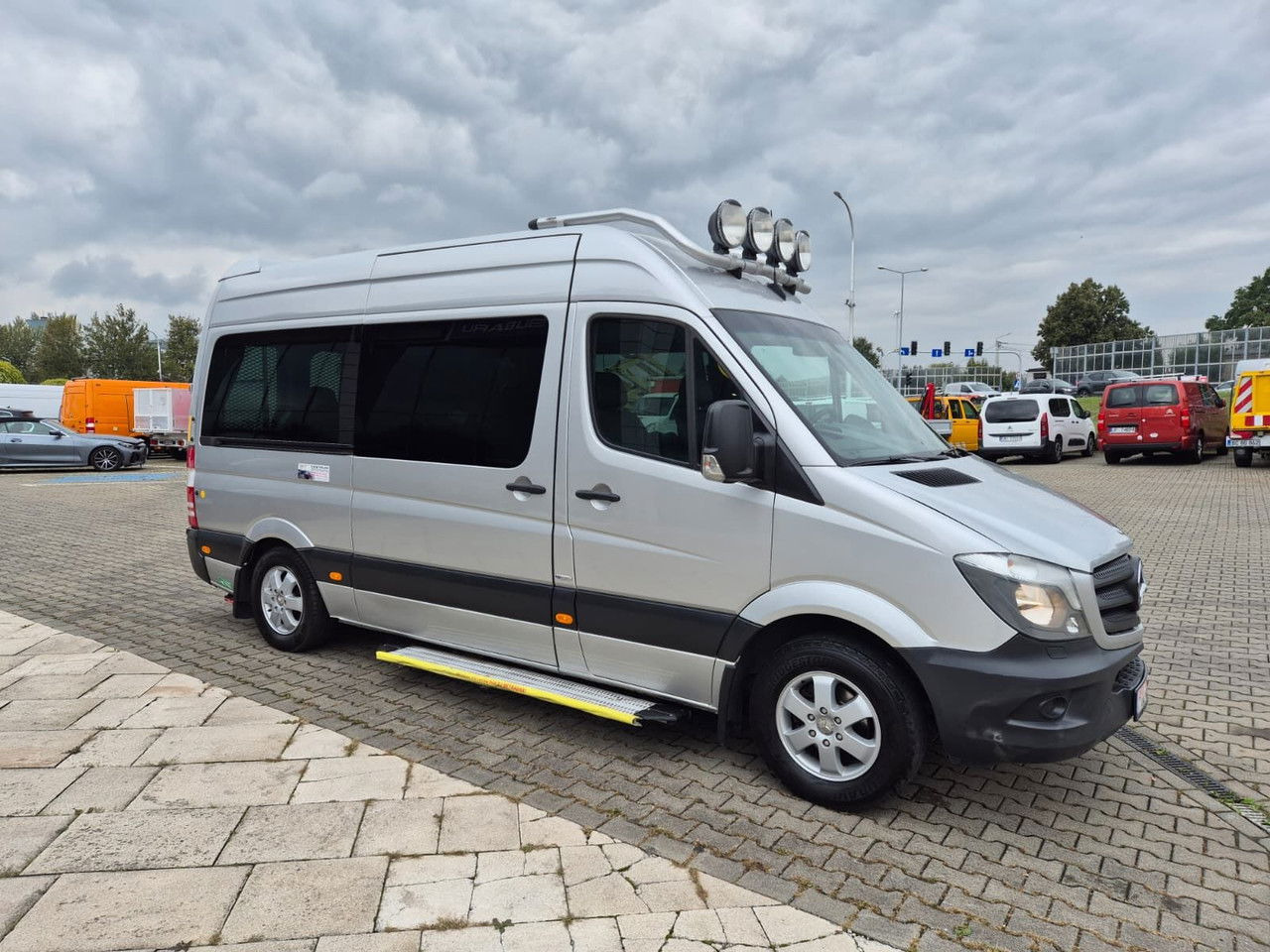 Mercedes-Benz Sprinter 316 NGT / 1 Owner / 9 Seats / Ramp Uhaul / Petrol + CNG - Mikrobuss: pilt 5 Mercedes-Benz Sprinter 316 NGT / 1 Owner / 9 Seats / Ramp Uhaul / Petrol + CNG - Mikrobuss: pilt 5