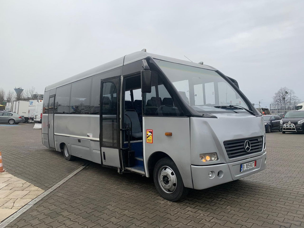 Mercedes-Benz Vario 814D, Mediano, Cibro, Vario,33 seats, E4, Wide Body - Maakonnaliini buss: pilt 1 Mercedes-Benz Vario 814D, Mediano, Cibro, Vario,33 seats, E4, Wide Body - Maakonnaliini buss: pilt 1