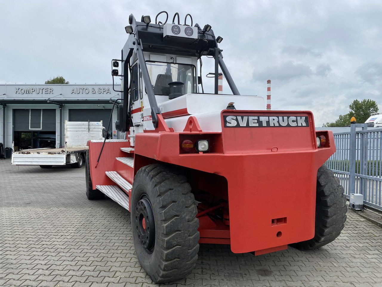 Lükandvirnastaja SVETRUCK Svetruck TMF 12/9 HB / 1 Owner / Elme Spreader / Wood LOG A RM: pilt 12 Lükandvirnastaja SVETRUCK Svetruck TMF 12/9 HB / 1 Owner / Elme Spreader / Wood LOG A RM: pilt 12