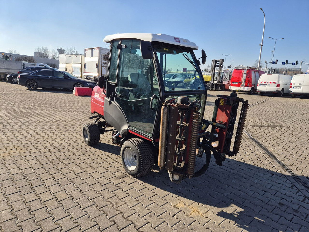 Toro CT2240 / 4WD / Like NEW / Only 1681MTH - Muruniiduk: pilt 2 Toro CT2240 / 4WD / Like NEW / Only 1681MTH - Muruniiduk: pilt 2