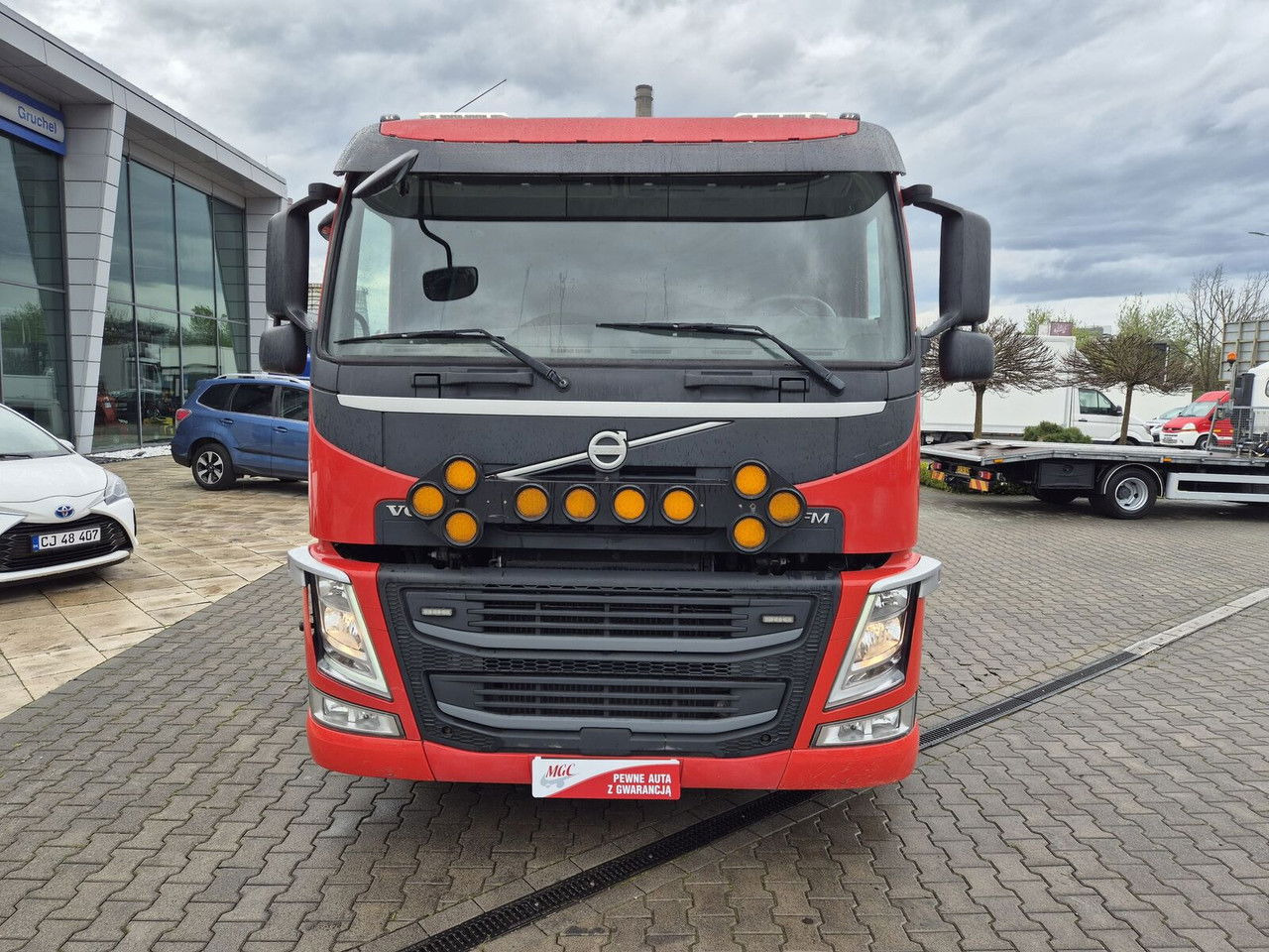 Volvo FM 330 Webasto / HDS Hiab / 1 Owner - Madelveok/ Platvormveok, Kraanaga veoauto: pilt 4 Volvo FM 330 Webasto / HDS Hiab / 1 Owner - Madelveok/ Platvormveok, Kraanaga veoauto: pilt 4