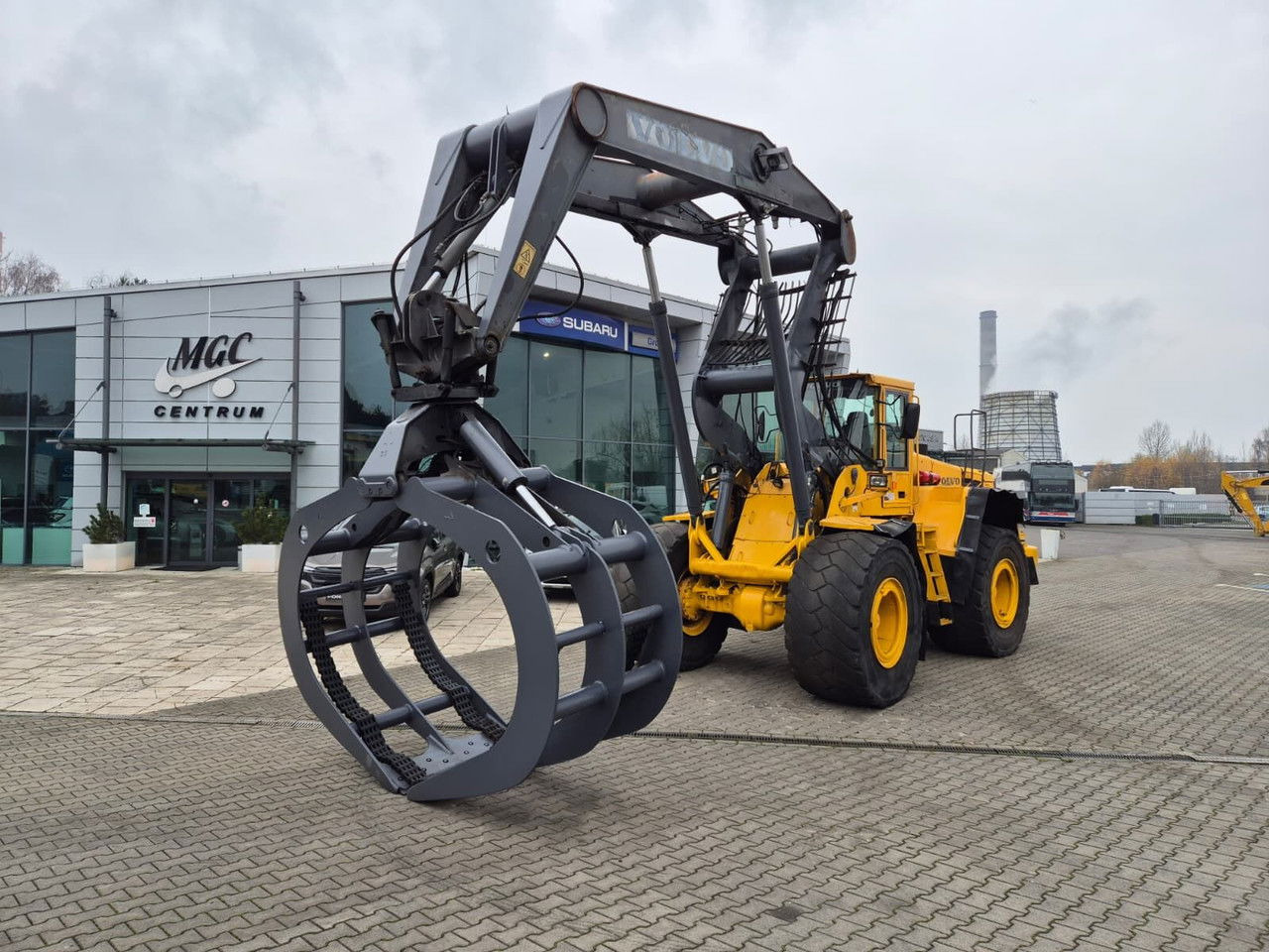 Volvo L180 E 4X4 / Loader / 1 Owner / Serviced - Rataslaadur: pilt 2 Volvo L180 E 4X4 / Loader / 1 Owner / Serviced - Rataslaadur: pilt 2