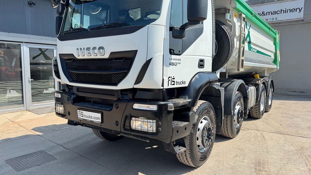 Iveco Trakker AD410T45 8x4 20m3 - hydr. back - 72.000km - Kallurauto: pilt 2 Iveco Trakker AD410T45 8x4 20m3 - hydr. back - 72.000km - Kallurauto: pilt 2