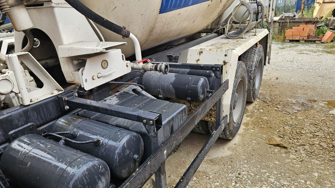 MAN FE 410A 8x4 mixer - 7m3 - euro 3 - Autobetoonisegisti: pilt 3 MAN FE 410A 8x4 mixer - 7m3 - euro 3 - Autobetoonisegisti: pilt 3
