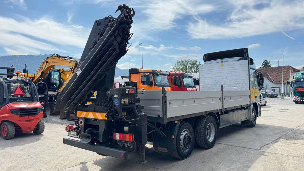 Mercedes-Benz Actros 2541 6x2 stake body - Hiab XS 144 Hipro 17.3M - Madelveok/ Platvormveok, Kraanaga veoauto: pilt 5 Mercedes-Benz Actros 2541 6x2 stake body - Hiab XS 144 Hipro 17.3M - Madelveok/ Platvormveok, Kraanaga veoauto: pilt 5