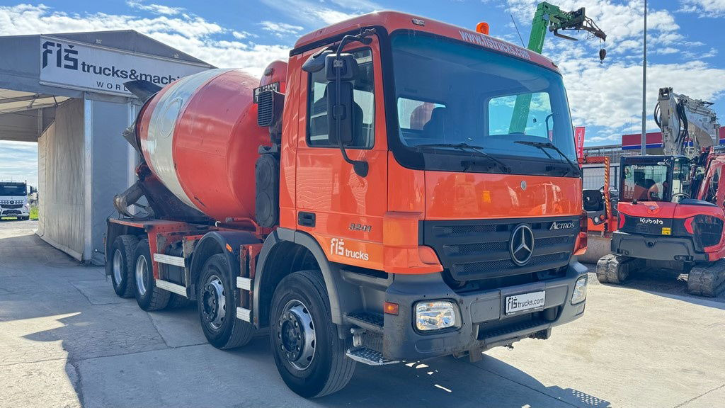Mercedes-Benz Actros 3241 8x4 mixer 9m3 - Autobetoonisegisti: pilt 3 Mercedes-Benz Actros 3241 8x4 mixer 9m3 - Autobetoonisegisti: pilt 3