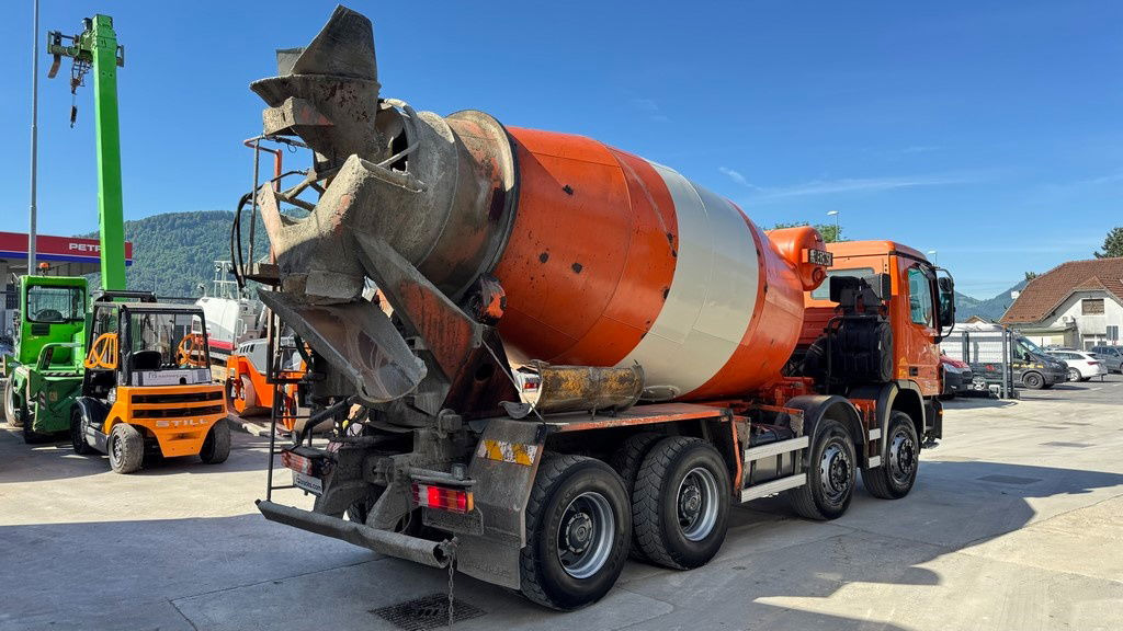 Mercedes-Benz Actros 3241 8x4 mixer 9m3 - Autobetoonisegisti: pilt 5 Mercedes-Benz Actros 3241 8x4 mixer 9m3 - Autobetoonisegisti: pilt 5