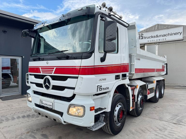 Mercedes-Benz Actros 3246 8X4 mulda tipper - retarder - hydr. back door - Kallurauto: pilt 1 Mercedes-Benz Actros 3246 8X4 mulda tipper - retarder - hydr. back door - Kallurauto: pilt 1