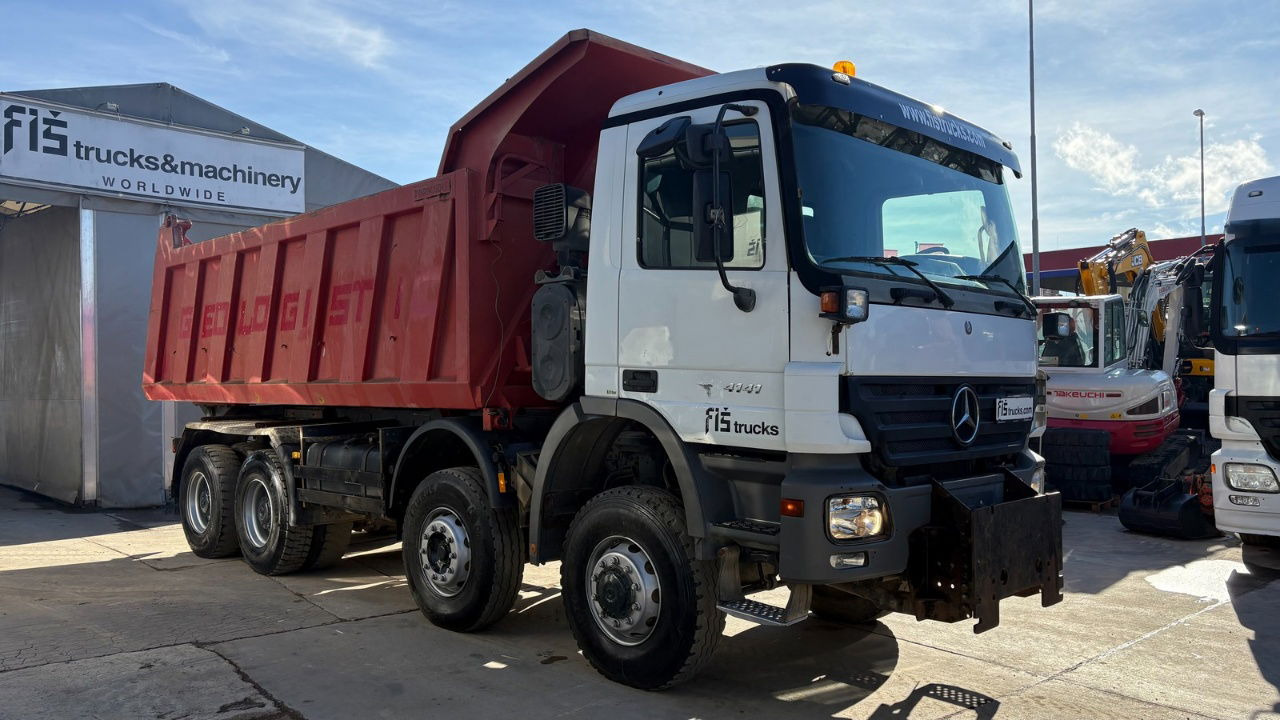 Mercedes-Benz Actros 4141 K 8x6 tipper - 19m3 - spring suspension - Kallurauto: pilt 2 Mercedes-Benz Actros 4141 K 8x6 tipper - 19m3 - spring suspension - Kallurauto: pilt 2