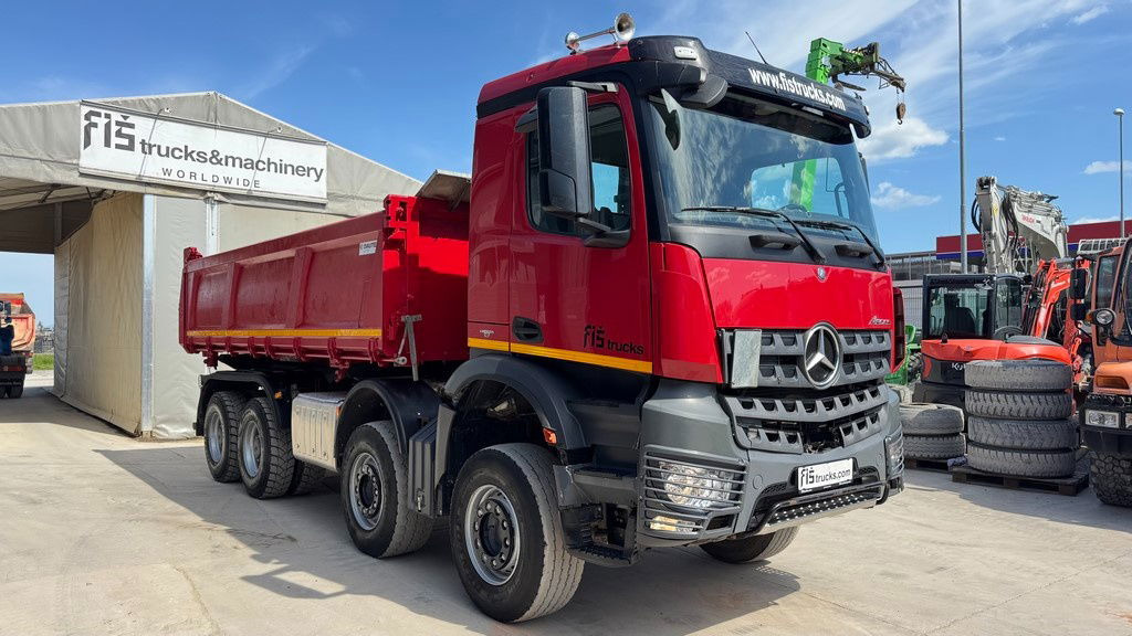 Mercedes-Benz Arocs 4145 8X4 tipper - bordmatic - Kallurauto: pilt 3 Mercedes-Benz Arocs 4145 8X4 tipper - bordmatic - Kallurauto: pilt 3