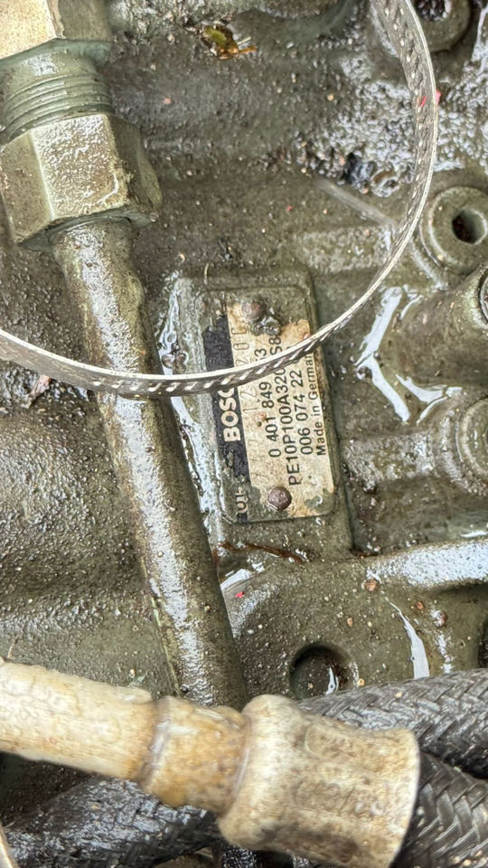 Mercedes-Benz Engine V10 - OM 403.1 - Mootor - Veoauto: pilt 4 Mercedes-Benz Engine V10 - OM 403.1 - Mootor - Veoauto: pilt 4