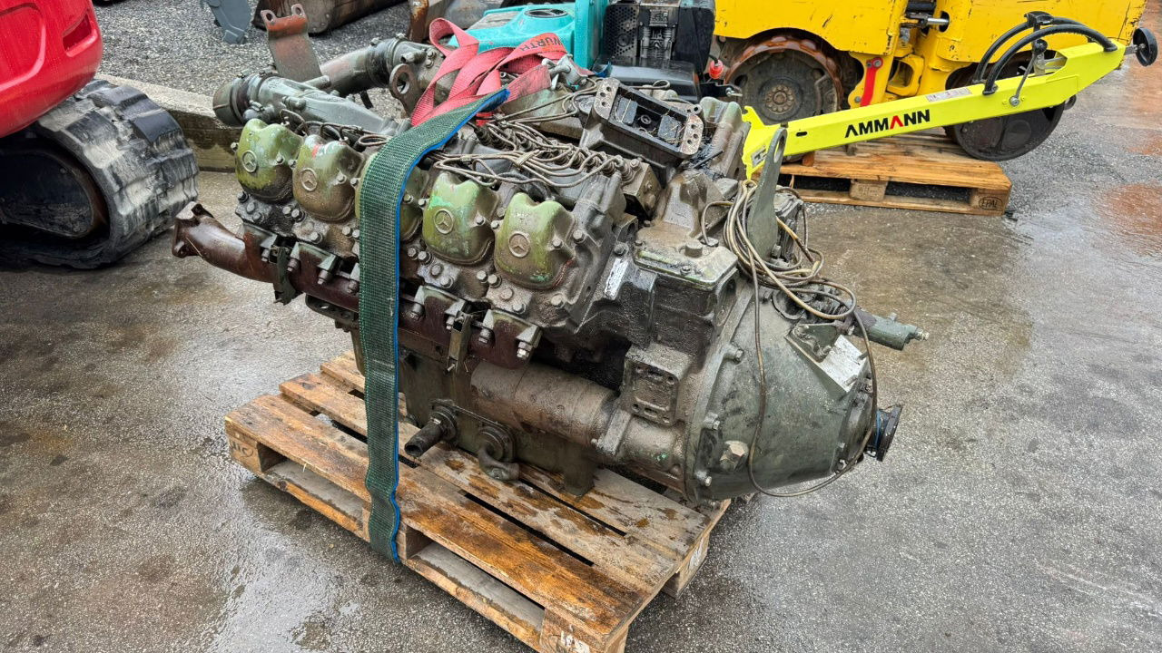Mercedes-Benz Engine V10 - OM 403.1 - nr.2 - Mootor - Veoauto: pilt 5 Mercedes-Benz Engine V10 - OM 403.1 - nr.2 - Mootor - Veoauto: pilt 5