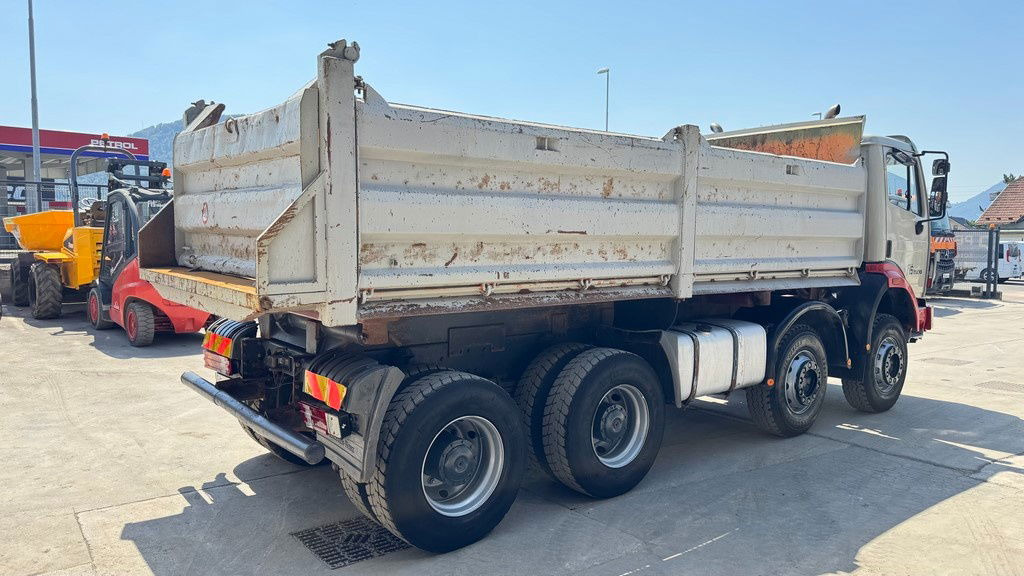 Mercedes-Benz SK 3235 8X4 tipper - V8 - top conditon - Kallurauto: pilt 5 Mercedes-Benz SK 3235 8X4 tipper - V8 - top conditon - Kallurauto: pilt 5