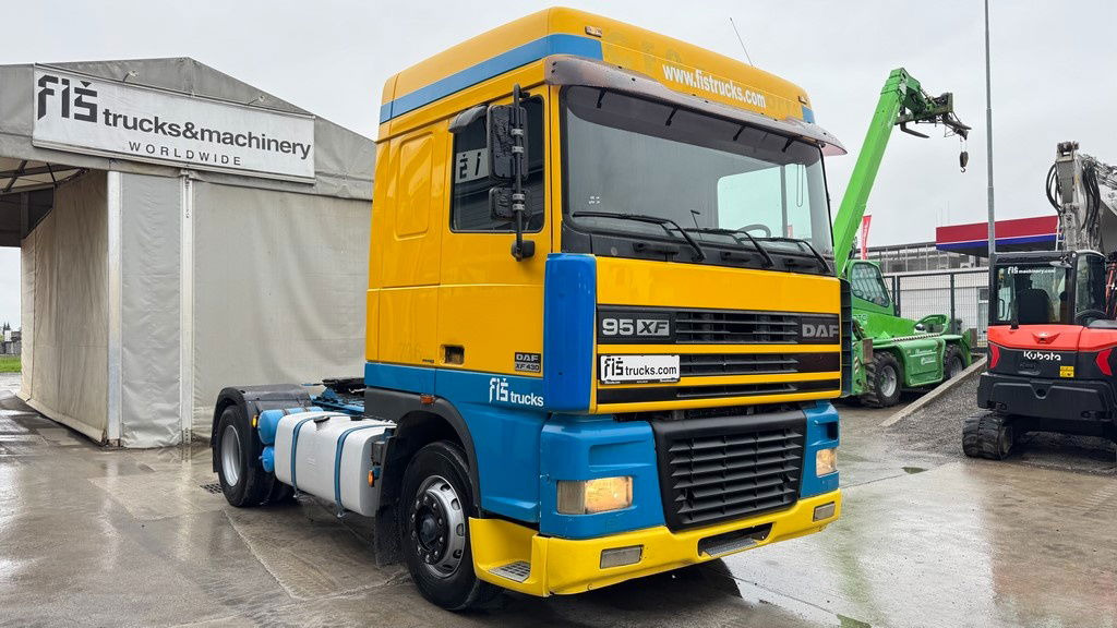 DAF XF 95.430 4x2 tractor unit - euro 3 - Sadulveok: pilt 3 DAF XF 95.430 4x2 tractor unit - euro 3 - Sadulveok: pilt 3