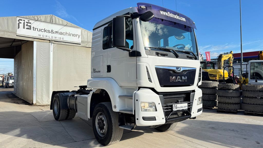 MAN TGS 18.460 4X4 tractor unit - cardan - motor brake - Sadulveok: pilt 3 MAN TGS 18.460 4X4 tractor unit - cardan - motor brake - Sadulveok: pilt 3
