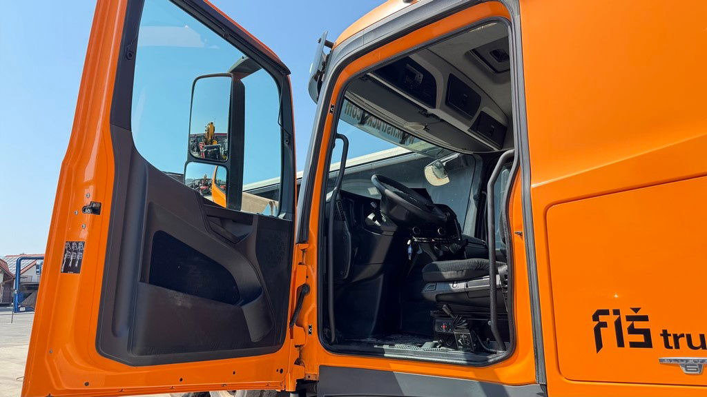 Sadulveok Mercedes-Benz Arocs 1845 HAD 4X4 tractor unit - tipp. hydraulics - retarder: pilt 13