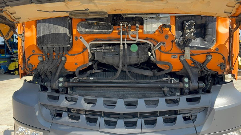 Sadulveok Mercedes-Benz Arocs 1845 HAD 4X4 tractor unit - tipp. hydraulics - retarder: pilt 7
