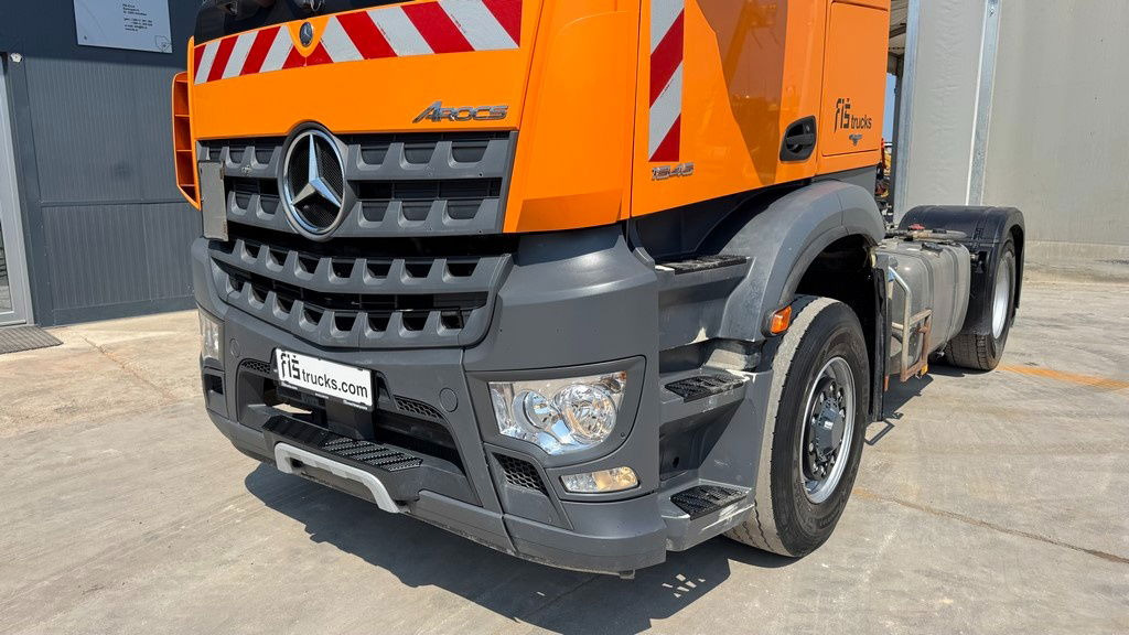 Mercedes-Benz Arocs 1845 HAD 4X4 tractor unit - tipp. hydraulics - retarder - Sadulveok: pilt 2 Mercedes-Benz Arocs 1845 HAD 4X4 tractor unit - tipp. hydraulics - retarder - Sadulveok: pilt 2