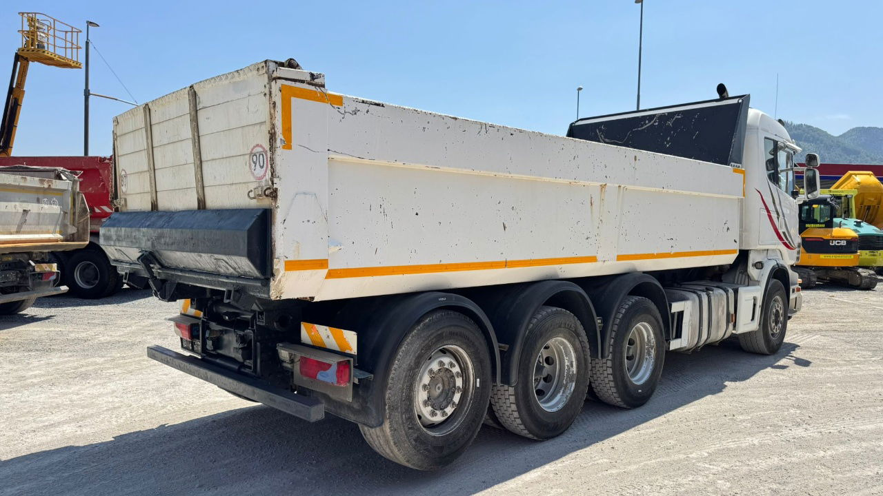 Scania R480 8x4 tipper - lifitng axle - Kallurauto: pilt 4 Scania R480 8x4 tipper - lifitng axle - Kallurauto: pilt 4