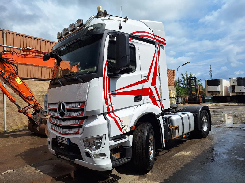 Mercedes-Benz Actros 1851 Actros 1851 Retarder!! - Sadulveok: pilt 1 Mercedes-Benz Actros 1851 Actros 1851 Retarder!! - Sadulveok: pilt 1