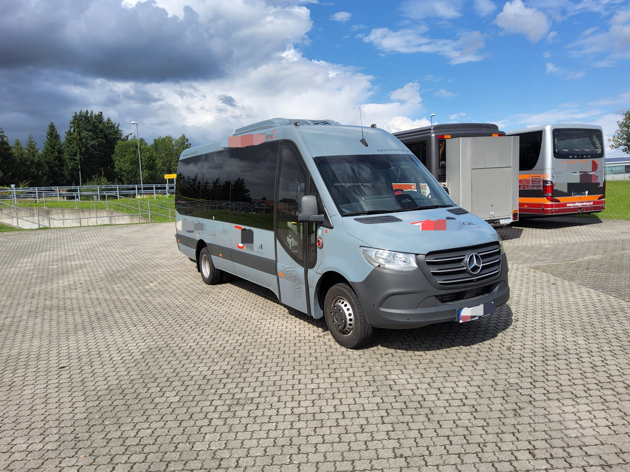 Mercedes Benz 517 cdi BusDesign Comfort 19+1+1 Schlafsitze / USB / Klima / Automatik - Väikebuss, Mikrobuss: pilt 1 Mercedes Benz 517 cdi BusDesign Comfort 19+1+1 Schlafsitze / USB / Klima / Automatik - Väikebuss, Mikrobuss: pilt 1