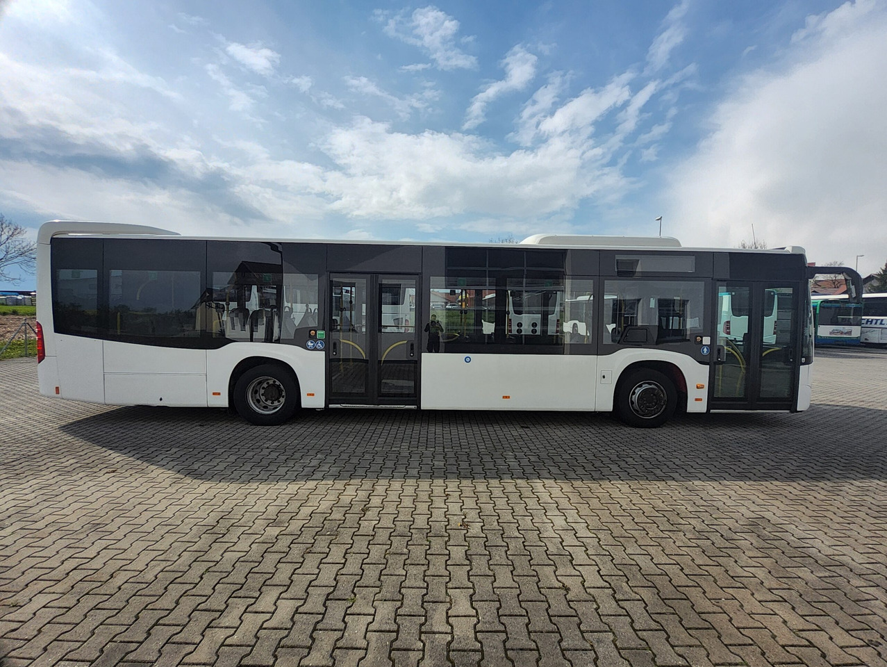 Mercedes Benz Citaro KLIMA / 354 PS / Doppelglas - Linnaliini buss: pilt 5 Mercedes Benz Citaro KLIMA / 354 PS / Doppelglas - Linnaliini buss: pilt 5