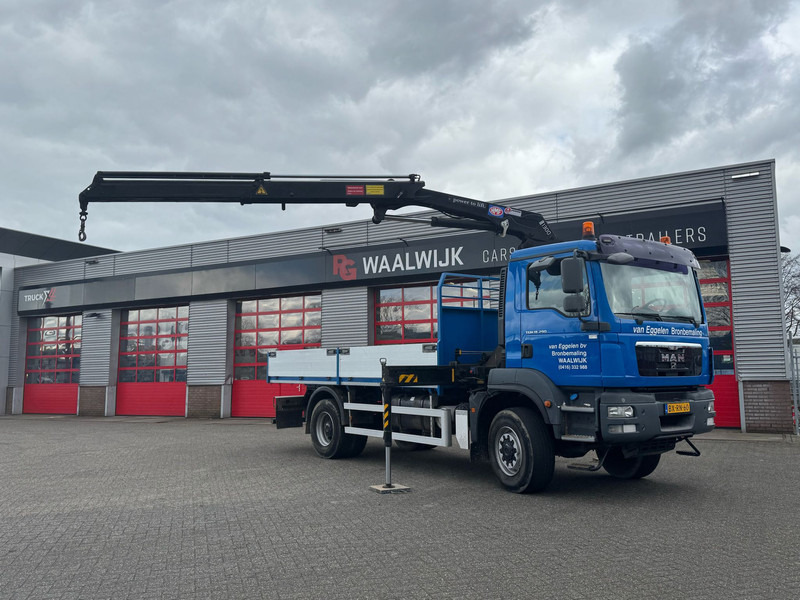 MAN TGM 18-290 4x4 Kraan met Open laadbak HMF Kraan 13 T - Kraanaga veoauto: pilt 1 MAN TGM 18-290 4x4 Kraan met Open laadbak HMF Kraan 13 T - Kraanaga veoauto: pilt 1
