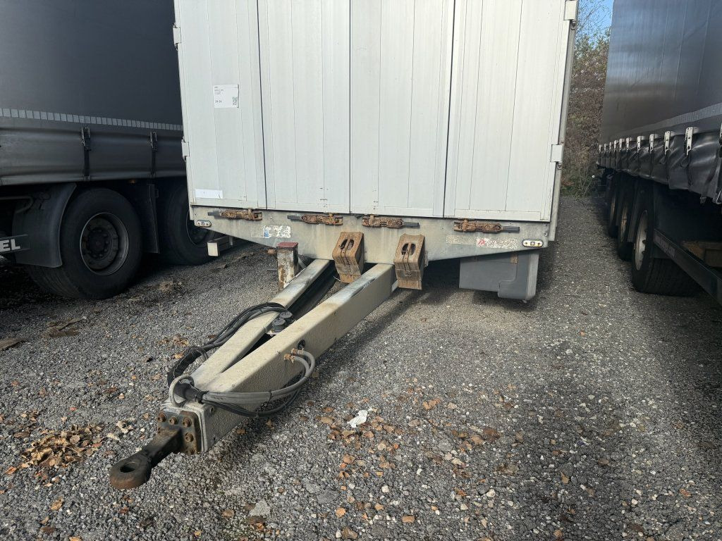 Agrikom - Tenthaagis: pilt 3 Agrikom - Tenthaagis: pilt 3