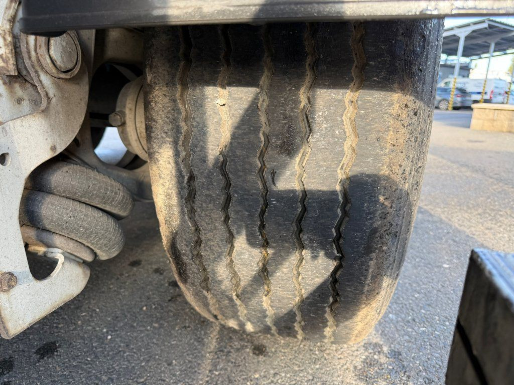 Kõndimisalaga poolhaagised BODEX Walkingfloor: pilt 8